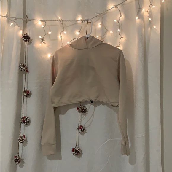 boohoo cropped hoodie - Picture 1 of 2